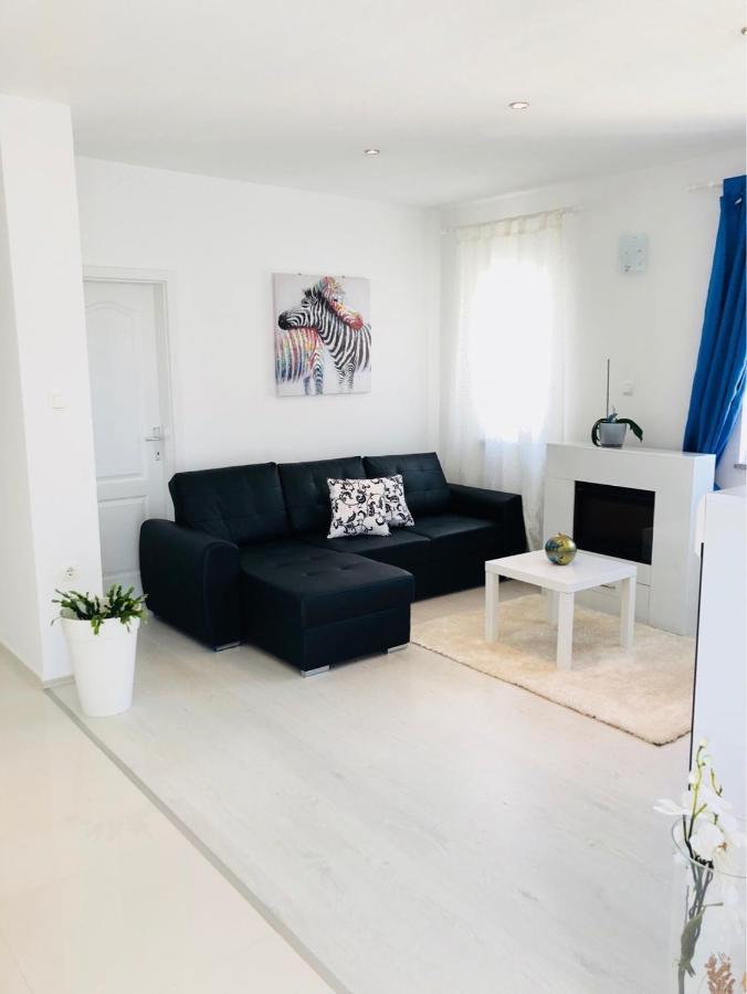 Guest House Jadro โรวีน ภายนอก รูปภาพ
