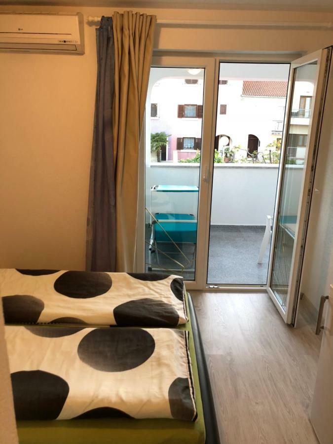 Guest House Jadro โรวีน ภายนอก รูปภาพ