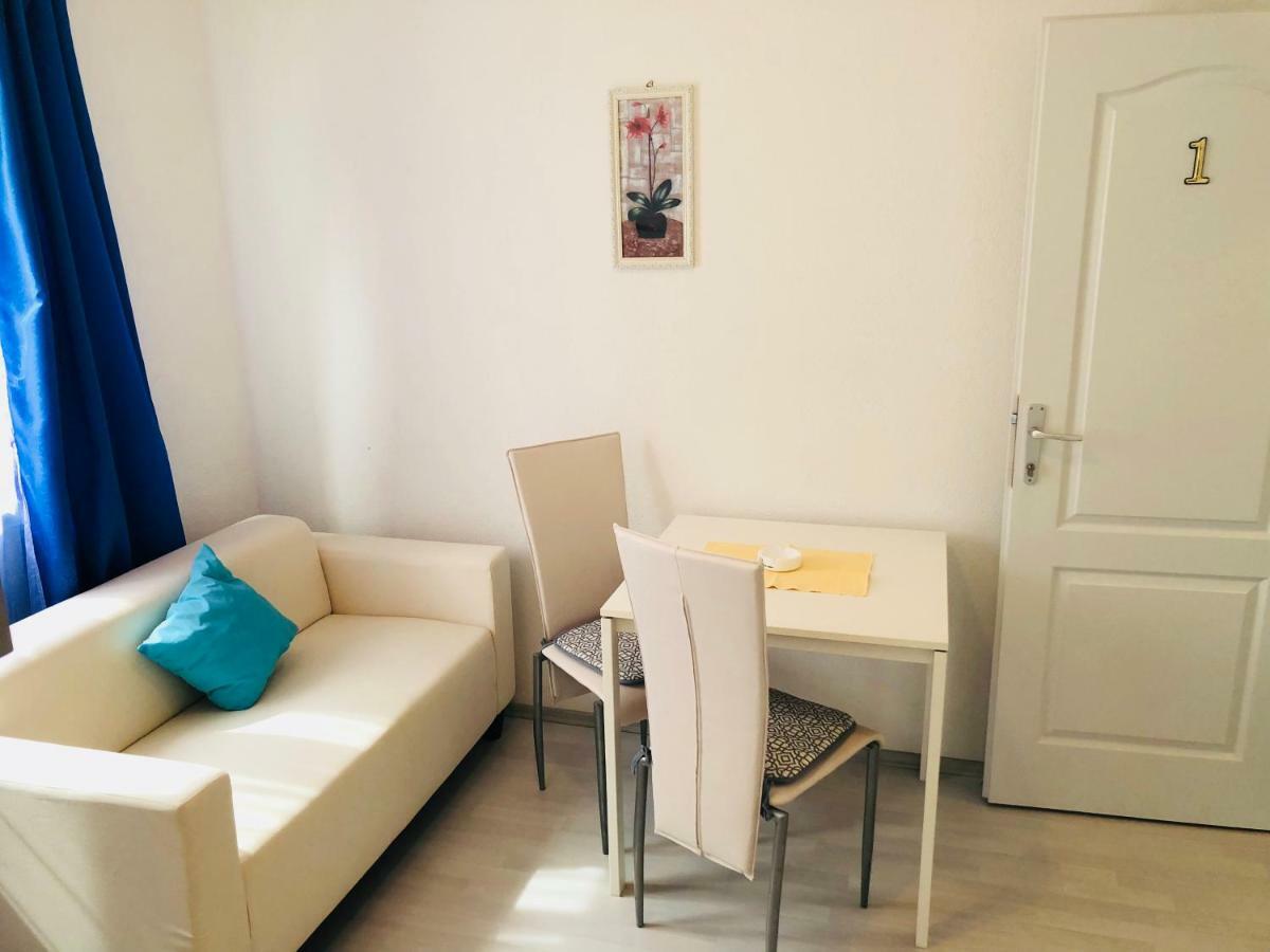 Guest House Jadro โรวีน ภายนอก รูปภาพ